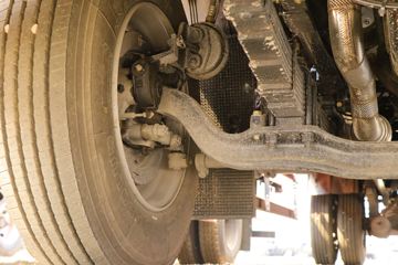 �������ó� ���KR 190���� 4X2 8����ʽ�ػ���(����)(�߶�)ͼƬ