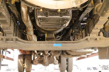 �������ó� ���KR 190���� 4X2 8����ʽ�ػ���(����)(�߶�)ͼƬ