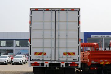 �������ó� ���KR 190���� 4X2 8����ʽ�ػ���(����)(�߶�)ͼƬ