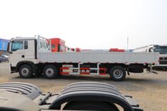 中国重汽 HOWO T5G重卡 270马力 6X2 7.8米栏板载货车(国六)(ZZ1257N56CGF1)
