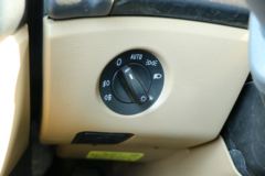 中国重汽 HOWO T5G重卡 270马力 6X2 7.8米栏板载货车(国六)(ZZ1257N56CGF1)