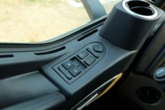 中国重汽 HOWO T5G重卡 270马力 6X2 7.8米栏板载货车(国六)(ZZ1257N56CGF1)