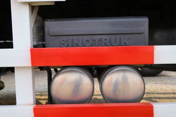 �й����� HOWO T5G�ؿ� 270���� 6X2 7.8�������ػ���(����)(ZZ1257N56CGF1)ͼƬ