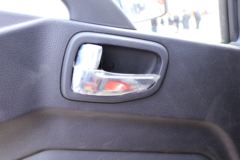 福田 时代领航6 150马力 4.2米单排栏板轻卡(国六)(BJ1046V9JBA-03)