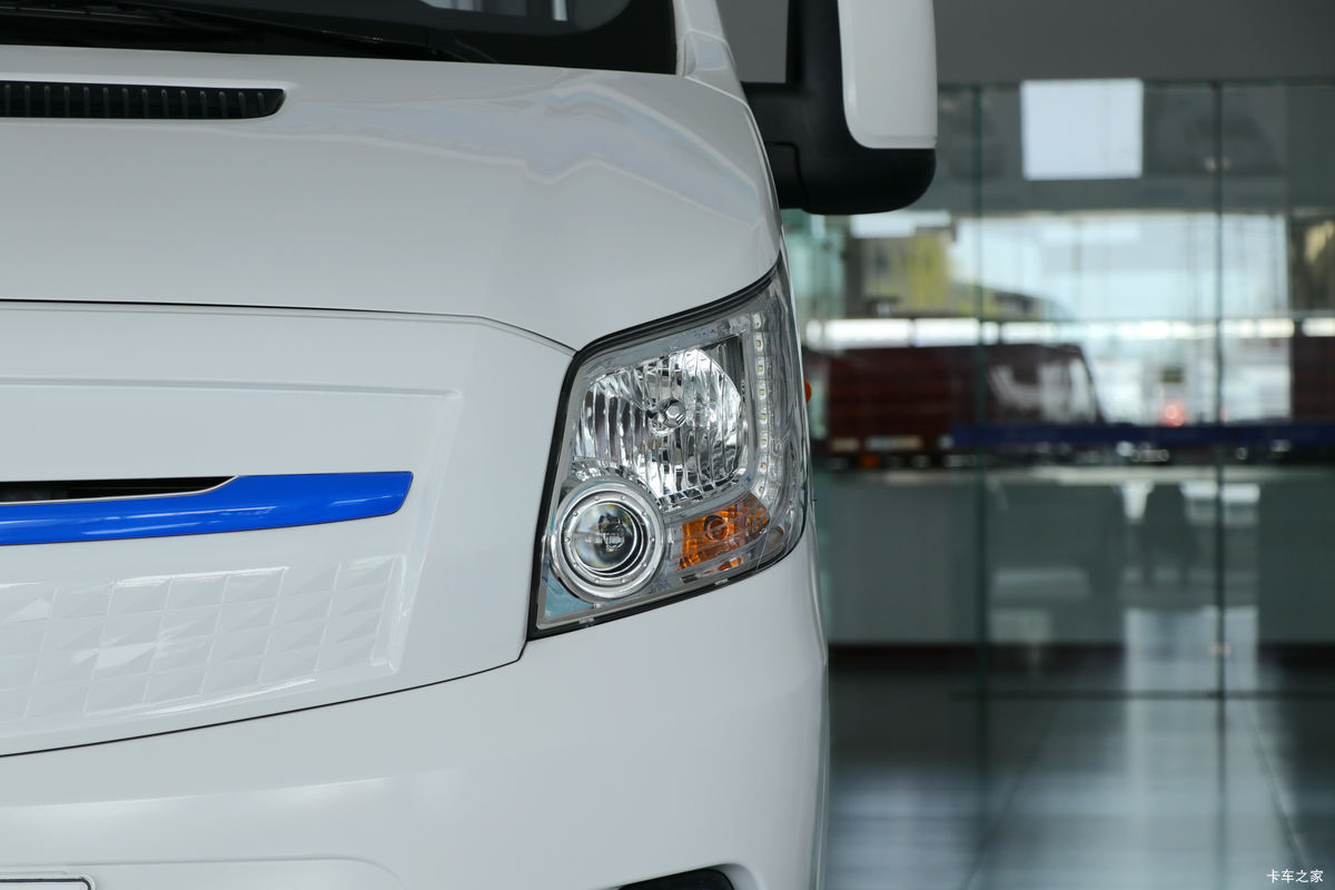 ���� ͼ��ŵ���� 4.3T 5.99�״��綯�����߶����䳵(����350km)79.92kWh���