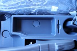 骏铃EV5(原帅铃i5)&nbsp;电动载货车内饰图片