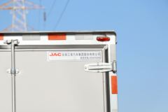江淮 帅铃i5 4.5T 4.13米单排纯电动厢式轻卡(HFC5045XXYEV6)103.42kWh