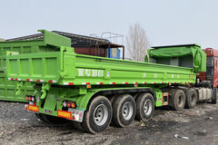 东旭 8.5米后翻自卸半挂车