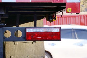 ���� �����A6LII�п� 220���� 4X2 6.8�������ػ���(����)(HFC1161P3K2A50KS)ͼƬ