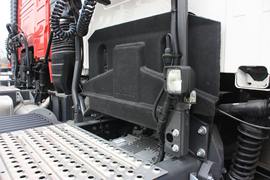 沃尔沃FM&nbsp;牵引车底盘                                                图片