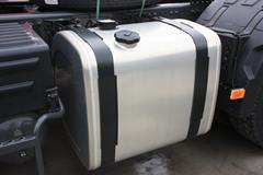 沃尔沃 FM重卡 400马力 6X4 牵引车