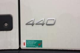 沃尔沃FM&nbsp;牵引车外观                                                图片