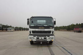 五十铃底盘&nbsp;混凝土搅拌车外观                                                图片