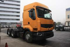 雷诺 Premium 380 DXi系列重卡 380马力 6X2 牵引车(后提升桥)