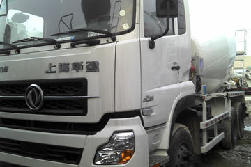 东风商用车底盘&nbsp;混凝土搅拌车外观                                                图片