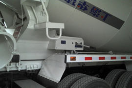 五十铃底盘&nbsp;混凝土搅拌车上装                                                图片