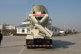 五十铃底盘&nbsp;混凝土搅拌车外观                                                图片