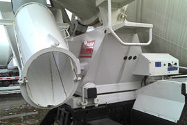 日野底盘&nbsp;混凝土搅拌车上装                                                图片