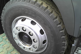 日野底盘&nbsp;混凝土搅拌车底盘                                                图片