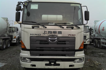 日野底盘&nbsp;混凝土搅拌车外观                                                图片