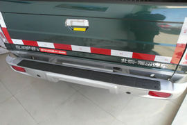 萨普V&nbsp;皮卡外观                                                图片