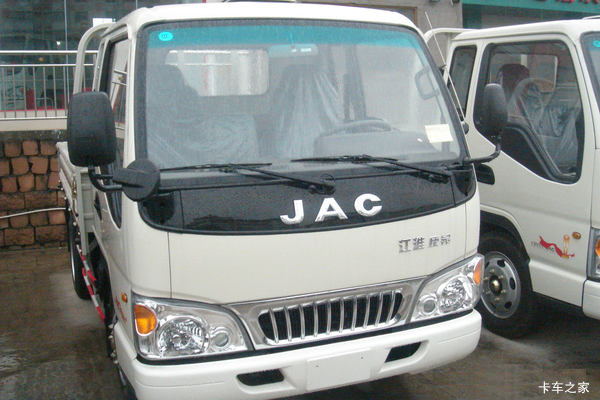 江淮 康铃 88马力 3.4米排半栏板轻卡