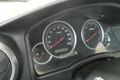 福田 萨普Z 征服者I 2.8L柴油 四驱 双排皮卡