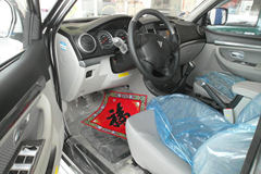 福田 萨普Z 征服者I 2.8L柴油 四驱 双排皮卡