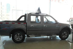 福田 萨普Z 征服者I 2.8L柴油 四驱 双排皮卡
