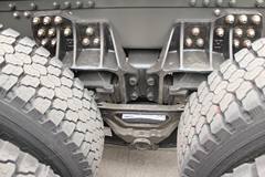 中国重汽 威泺重卡 336力 6X4 牵引车(长头高顶)(ZZ4259N394CC1B)