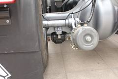 中国重汽 威泺重卡 336力 6X4 牵引车(长头高顶)(ZZ4259N394CC1B)