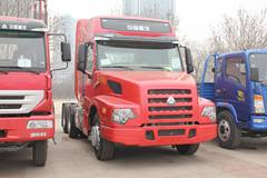 中国重汽 威泺重卡 336力 6X4 牵引车(长头高顶)(ZZ4259N394CC1B)