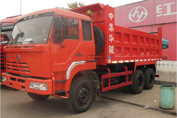 上汽红岩 金刚重卡 336马力 6X4 4.8米自卸车(CQ3255TRG334)