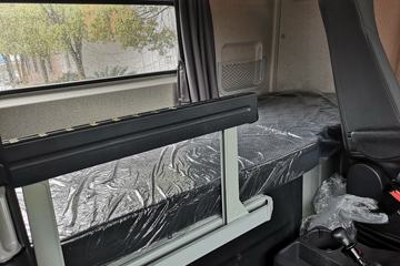 �ൺ��� JH6�ؿ� �캽�� 460���� 8X4 9.5��AMT�Զ�����ʽ�ػ���(CA5320XXYP25K2L7T4E5A80)ͼƬ