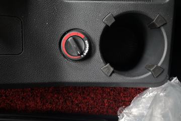 �ൺ��� JH6�ؿ� �캽�� 460���� 8X4 9.5��AMT�Զ�����ʽ�ػ���(CA5320XXYP25K2L7T4E5A80)ͼƬ