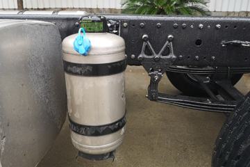 �ൺ��� JH6�ؿ� �캽�� 460���� 8X4 9.5��AMT�Զ�����ʽ�ػ���(CA5320XXYP25K2L7T4E5A80)ͼƬ