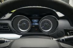 大运皮卡 2020款 尊享型 2.4T汽油 218马力 6挡手动 四驱 标轴双排皮卡