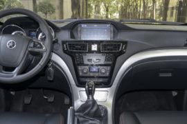 大运皮卡&nbsp;皮卡驾驶室                                               图片