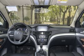 大运皮卡&nbsp;皮卡驾驶室                                               图片