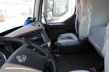 �������� ����T5 270���� 4X2 ����ǣ����(LZ5180TBQG2AB)ͼƬ