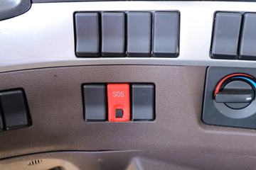 �������� ����T5 270���� 4X2 ����ǣ����(LZ5180TBQG2AB)ͼƬ