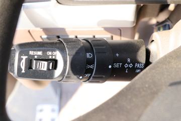 �������� ����T5 270���� 4X2 ����ǣ����(LZ5180TBQG2AB)ͼƬ