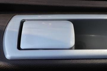 �������� ����T5 270���� 4X2 ����ǣ����(LZ5180TBQG2AB)ͼƬ