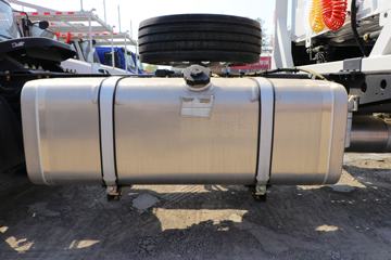 �������� ����T5 270���� 4X2 ����ǣ����(LZ5180TBQG2AB)ͼƬ