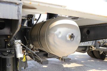 �������� ����T5 270���� 4X2 ����ǣ����(LZ5180TBQG2AB)ͼƬ