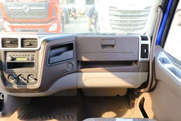  ³M3 200 4X2 6.8ʽػ(LZ5161XXYM3AC1)ͼƬ
