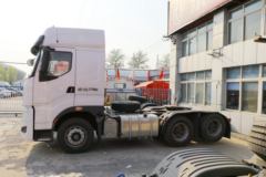 东风柳汽 乘龙H7重卡 460马力 6X2R牵引车(后桥提升)(LZ4255H7CB)