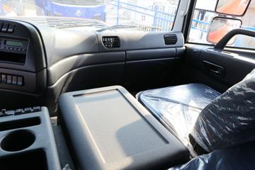 �������ó� ����VL�ؿ� 400���� 4X2ǣ����(����)ͼƬ