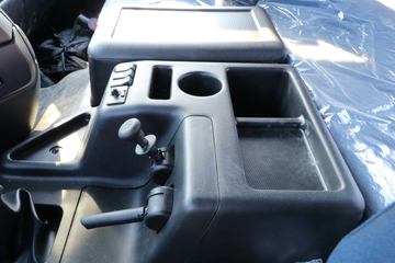 �������ó� ����VL�ؿ� 400���� 4X2ǣ����(����)ͼƬ