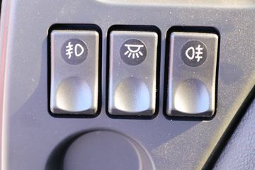 �������ó� ����VL�ؿ� 400���� 4X2ǣ����(����)ͼƬ